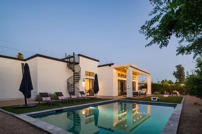 Image de Spacious & Modern Scottsdale Estate - Close to everything!