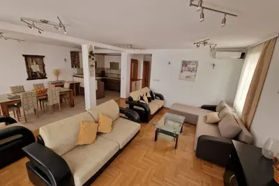 Image de AquaDoria Grand 2-bedroom apartment, 300m from the beach