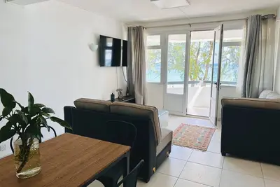 Image de New beachfront 2bedroom apartment