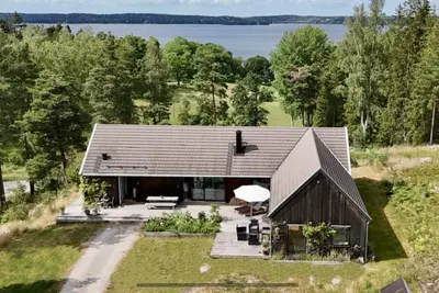Image de Private villa with a sea view on Ingarö near Stockholm