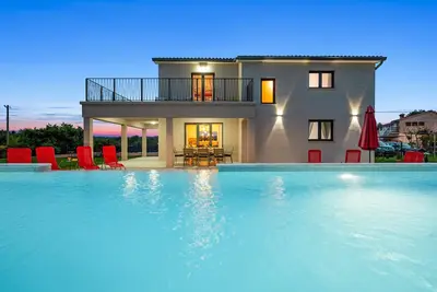 Image de Villa Family Love mit Pool