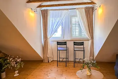 Image de Eco friendly Apartment on People's Square wth perfect view/heart of the old town