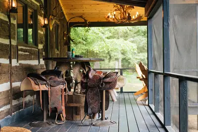 Image de 🦌 Uncle Tom's Cabin | Au Sable Riverfront Nature Escape | Game Room | Pet-Friendly ➠ 5644