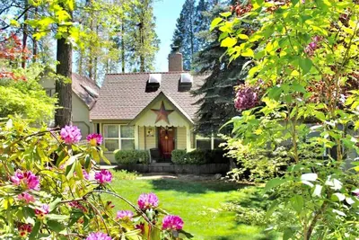 Image de Charming Twain Harte Home w/ Lake Membership, Private Pool/Hottub, Walk to Town