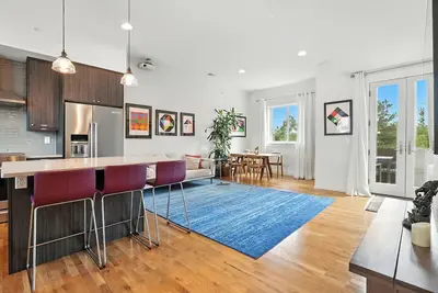 Image de Not just a stay, the ultimate Boulder experience!