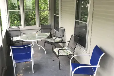 Image de Quiet 3br close to the Commons