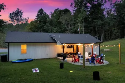 Image de Hooked on Norris-Newly Renovated House w/ Lakeview