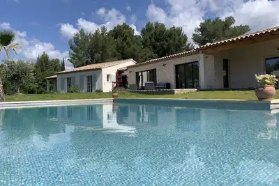 Image de Magnifique villa climatisée au calme avec piscine à la Cadière d'Azur
