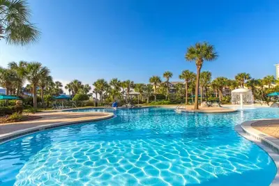 Image de Beachfront Condo in the Heart of Destin