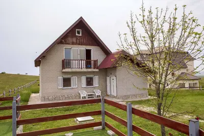 Image de Moticki Gaj 3-Bdr House
