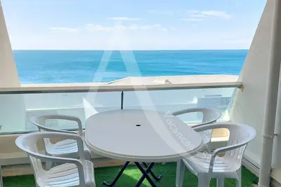 Image de Appartement T2 avec terrasse vue mer