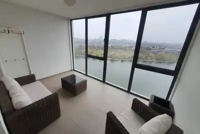 Image de Whole apartment with lake view, parks. 4 persons