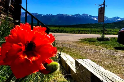 Image de Cabin in the Mountains