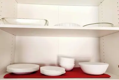 Image de Enter luxurious house.