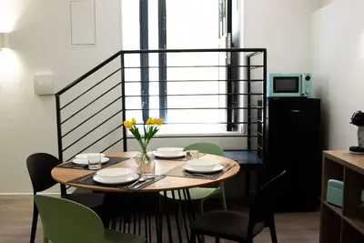 Image de Elegant accommodation Chiaia area, Comfortable, bright, newly renovated