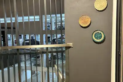 Image de Walking distance to breath- taking beach. Family studio with complete amenities