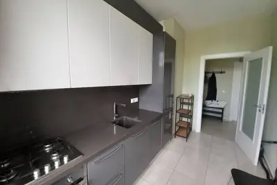 Image de Great apartment in Bucharest close to park, clubs and mall.