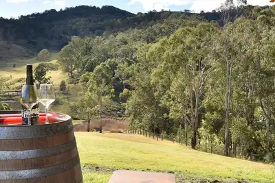 Image de The Glass Ceiling  360 degree Mount View Hideaway