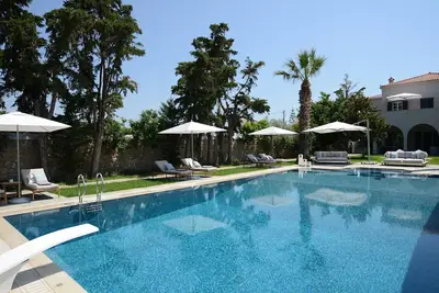 Image de Elysian Villa - Ultra Luxurious Spetses Villa With Chef, Pool, Gym, Basketball.