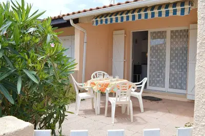 Image de Maison avec Piscine et 2 Terrasses à 200m des Commerces
