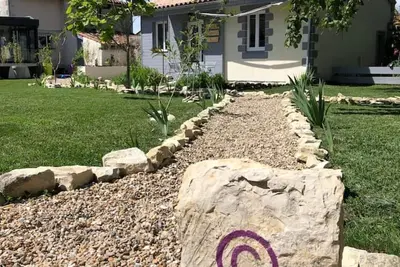 Image de \"Chez Camille &. . . \" chez vous!