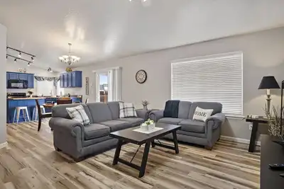 Image de Great Kuna Location~Garage Games~Big Yard~Pets Welcome