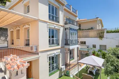 Image de Villa muy Cercana al Centro de Málaga y a Cinco Minutos de la Playa