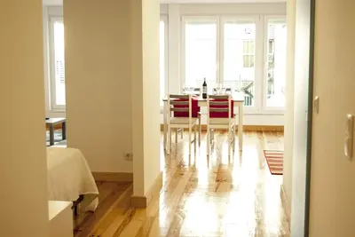Image de Apartamentos Para Casal/ Familia no Centro de Lisboa