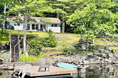 Image de WesFranOl Cottage on Three Mile Lake in Muskoka