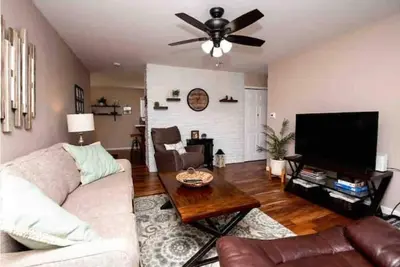 Image de Cheerful home-Niles. 5 Miles to Notre Dame, 25-30 Miles to Lake Mich Beaches