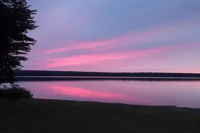 Image de Beautiful Huron Bay sunsets from your own private beach.
