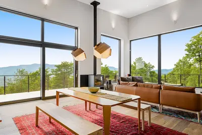 Image de Sky Zen | House in Warren with ridge line mountain views - dogs welcome