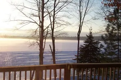 Image de Lakefront Chalet in Northwest Michigan