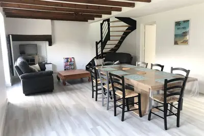 Image de Maison de vacances 8 personnes avec grand jardin à 4 km de la plage de Bénodet