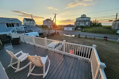 Image de Plum Island Beach House w/ Ocean Views, Beach Access & Short Walk to Island Fun!