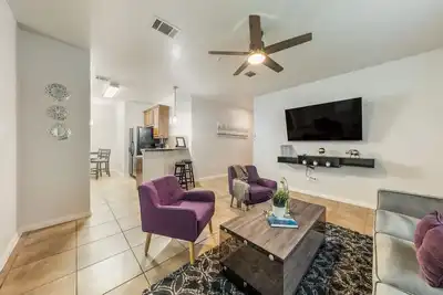 Image de \"Charming 3br/2ba Haven: Short Distance to Austin and surrounding Cities!