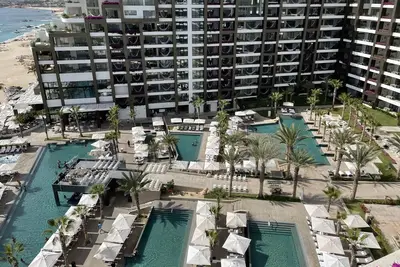 Image de Garza Blanca-Cabo San Lucas, Luxury Resort\nBest Spa, Restaurants, Beach, Fun! \n