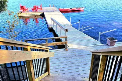 Image de Firefly Hut - Cheerful 6-bedroom cottage with serene beauty