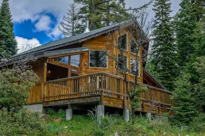 Image de Parsnip Lakes Cabin w/ Jacuzzi and Wood Stove at Green Springs Inn