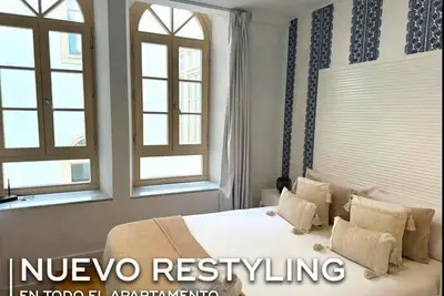 Image de Studio en face de la cathédrale 1