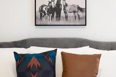 Image de New clean & cozy Apt, 2 parking spaces, Smart Tv\n