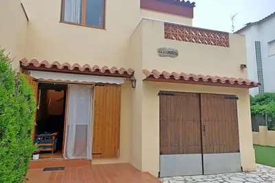 Image de Maison de vacances à l'Escala proche du bois. Hutg-071512