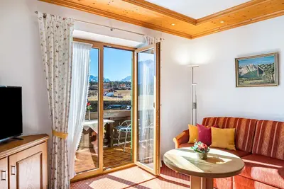 Image de Appartement 'Soiernsee Alpenblick Ferienwohnung' avec vue sur la montagne, jardin partagé et Wi-Fi