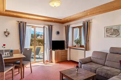 Image de Appartement 'Eibsee Alpenblick Ferienwohnung' avec vue sur la montagne, terrasse partagée et Wi-Fi