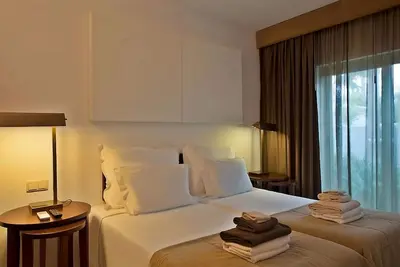 Image de Your Home Away From Home! Fully-equipped Kitchen, Beach Access, Outdoor Pool!