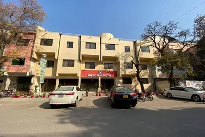 Image de 3-S, G-7 Markaz, Islamabad