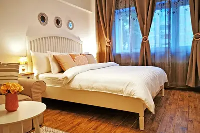 Image de Designed and Furnished by an Interior Designer for a Maximum Comfort