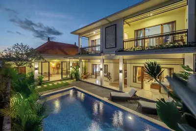 Image de 4 Bedroom Villa 100 Meter from Finns Rec