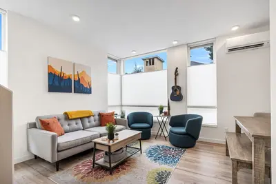 Image de Cozy Townhome Steps from Green Lake Park