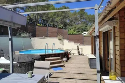 Image de Chalet en bordure de forĂŞt